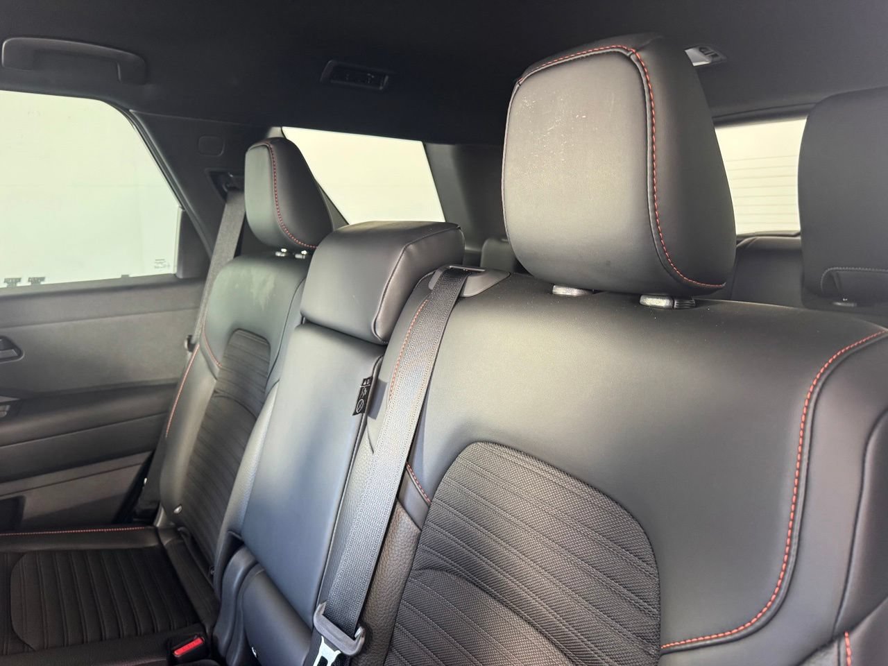 Used 2026 Nissan Pathfinder Rock Creek AWD/4WD image 10