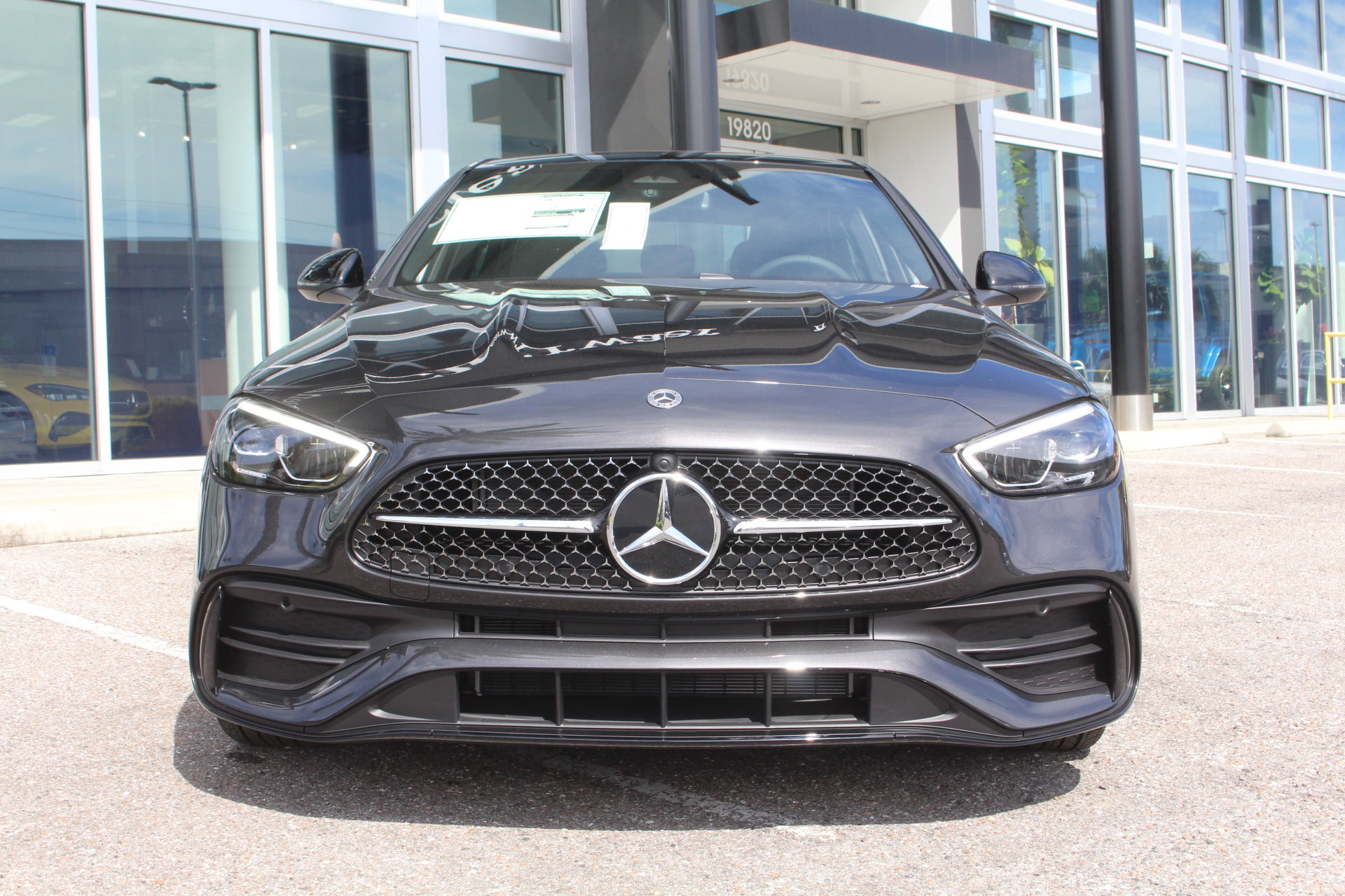 Used 2025 Mercedes-Benz C 300 Sedan image 10