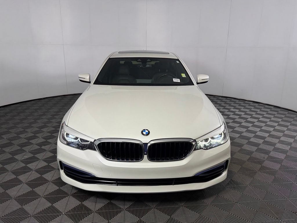 Used 2020 BMW 540i w/ Convenience Package RWD image 2