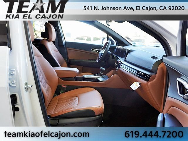 New 2026 Kia Sportage X-Line w/ X-Line Technology Package AWD/4WD image 14