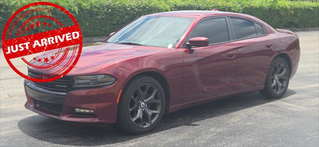 Used 2017 Dodge Charger SXT w/ Plus Group