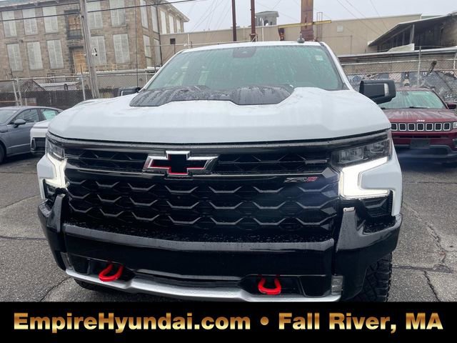 Used 2023 Chevrolet Silverado 1500 ZR2 image 11