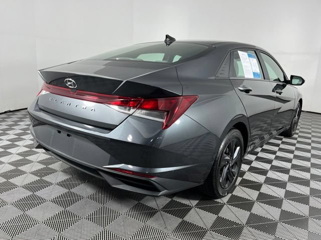 Used 2023 Hyundai Elantra SEL FWD image 12