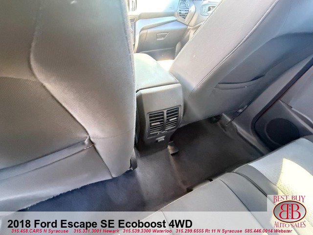 Used 2018 Ford Escape SE w/ SE Sync 3 Package AWD/4WD image 14