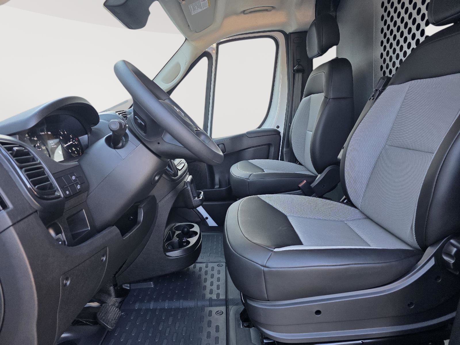 Used 2024 RAM ProMaster 1500 w/ Convenience Group image 11