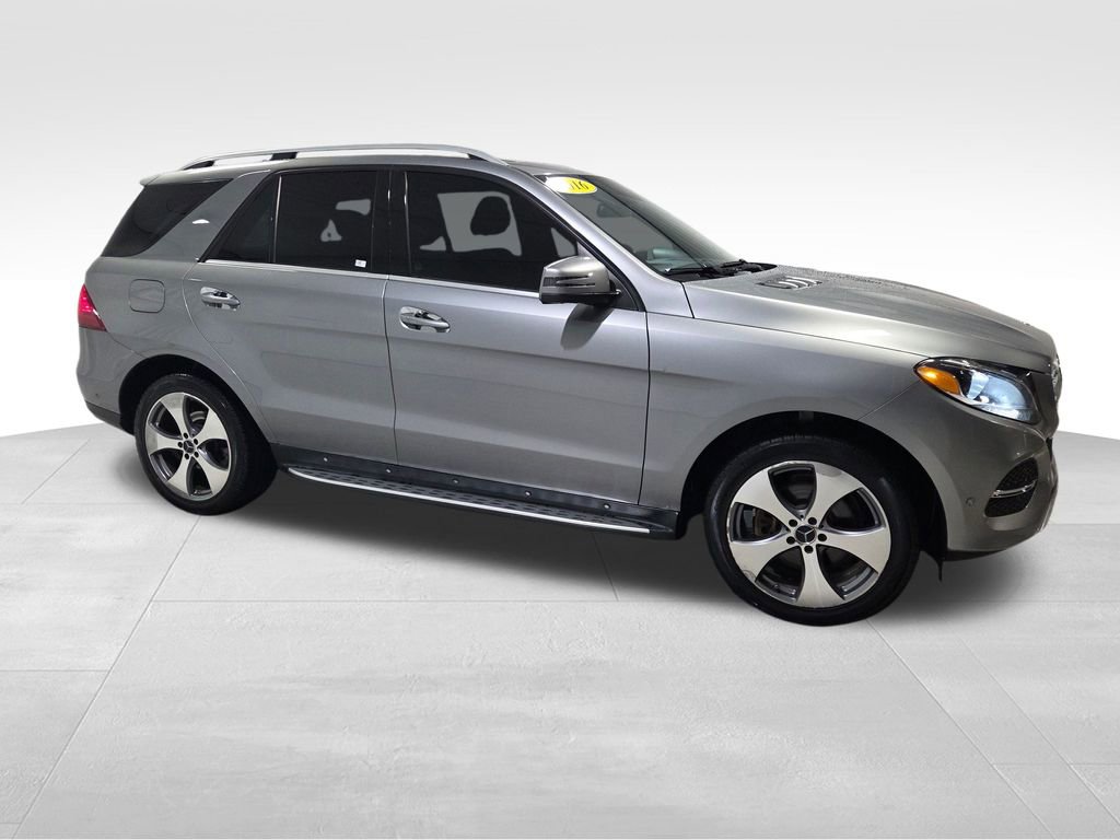 Used 2016 Mercedes-Benz GLE 350 4MATIC w/ Premium Package image 24