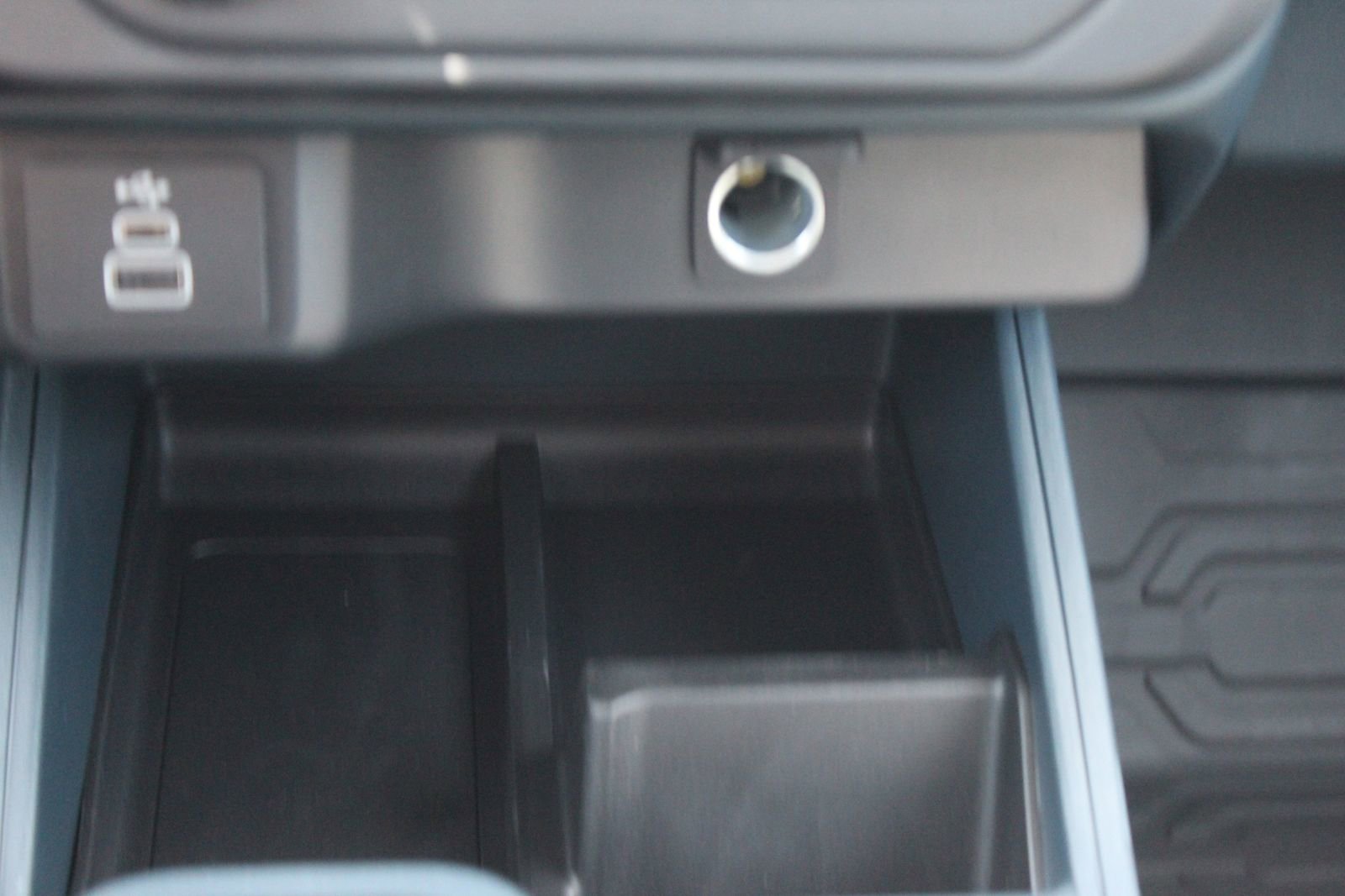 New 2025 Ford Maverick XL image 25