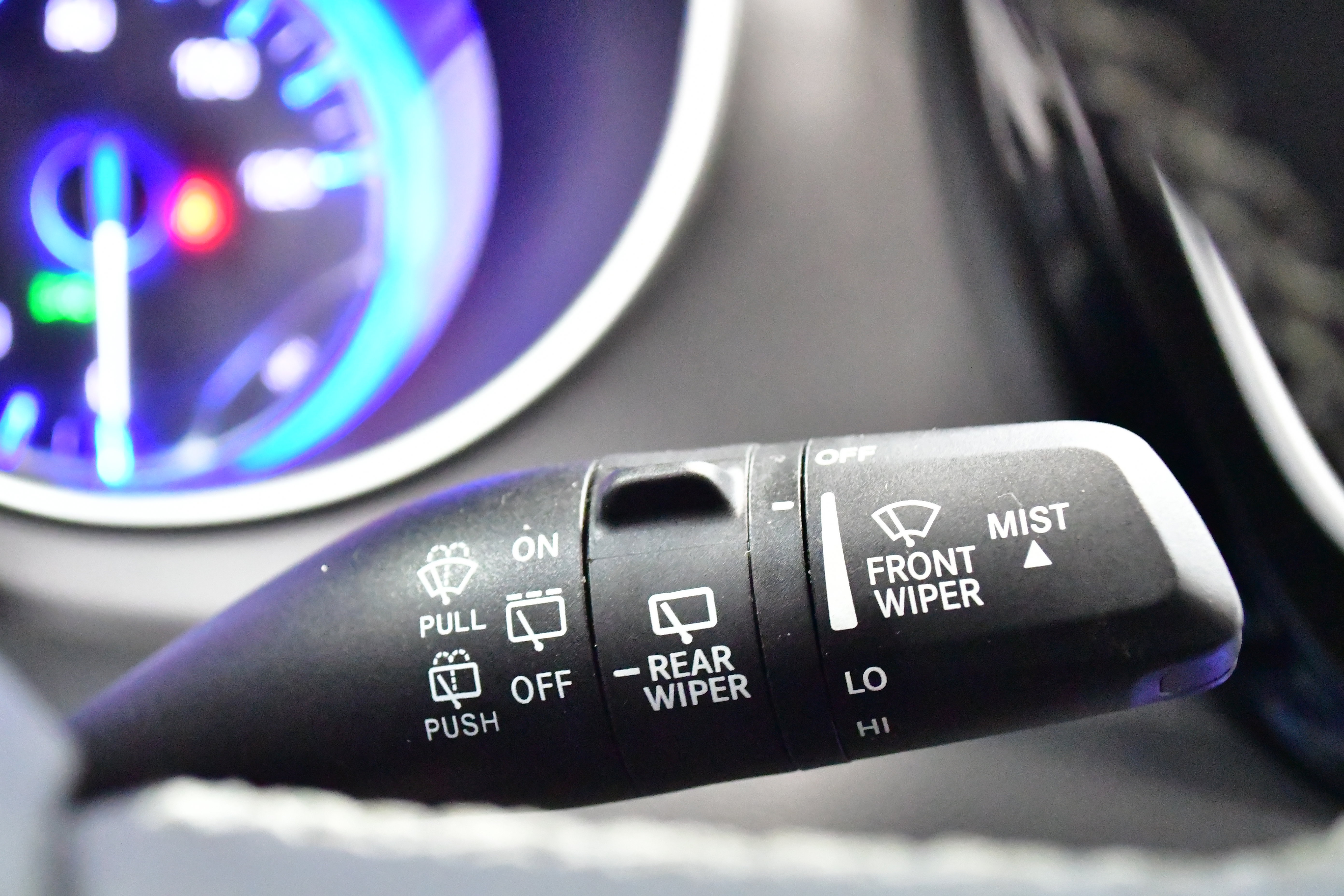 Used 2024 Chrysler Pacifica Touring-L image 49