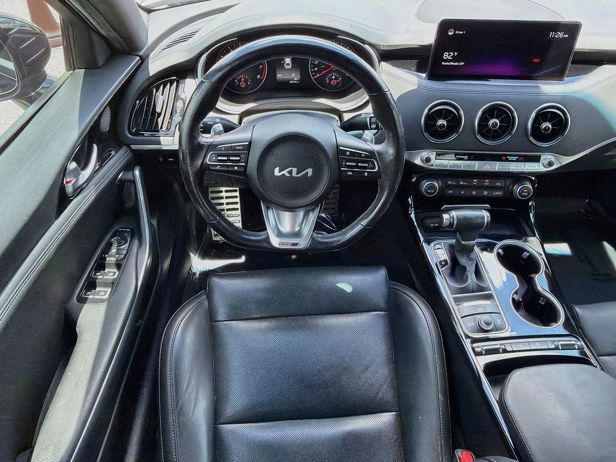 Used 2022 Kia Stinger GT-Line w/ Sun & Sound Package RWD image 16
