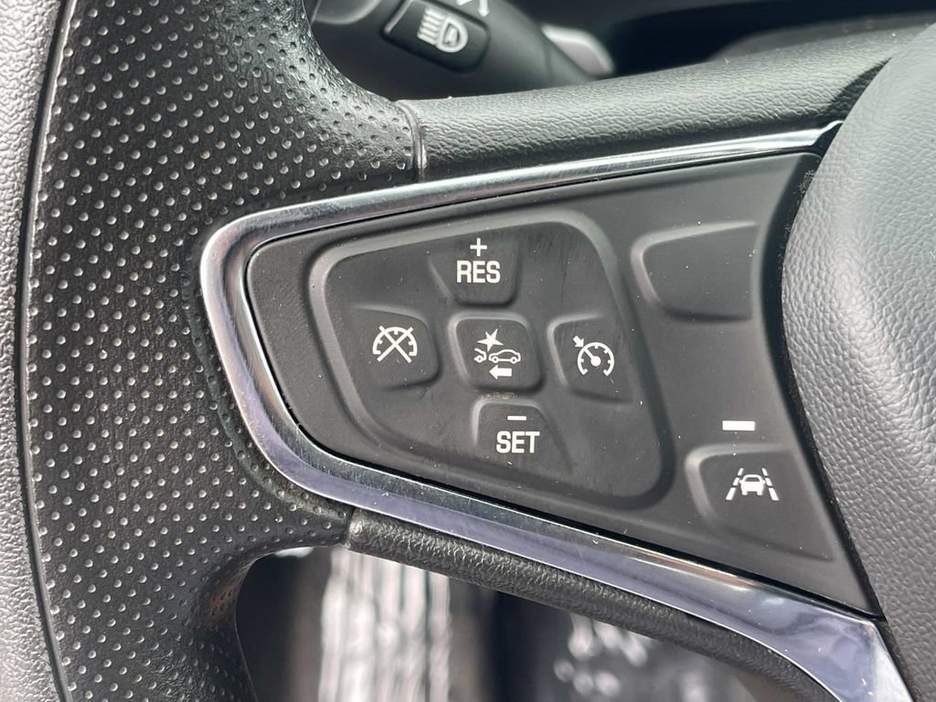 Used 2024 Chevrolet Malibu LS FWD image 33