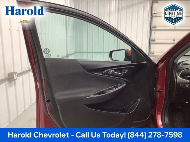 Used 2019 Chevrolet Malibu LT image 14