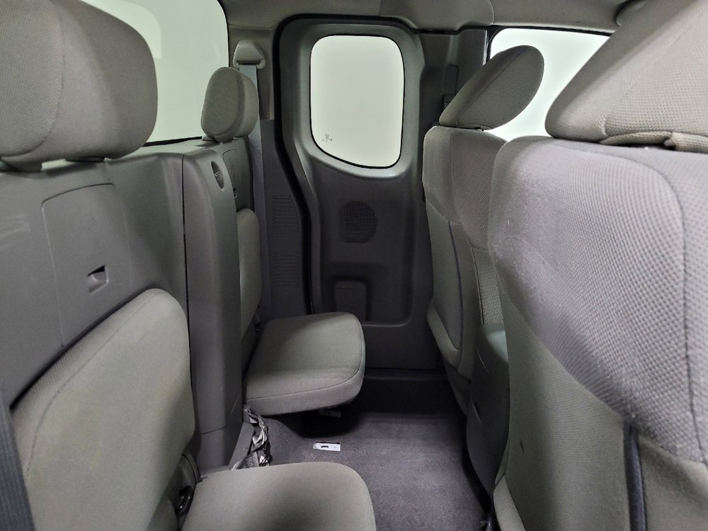 Used 2019 Nissan Frontier S image 19