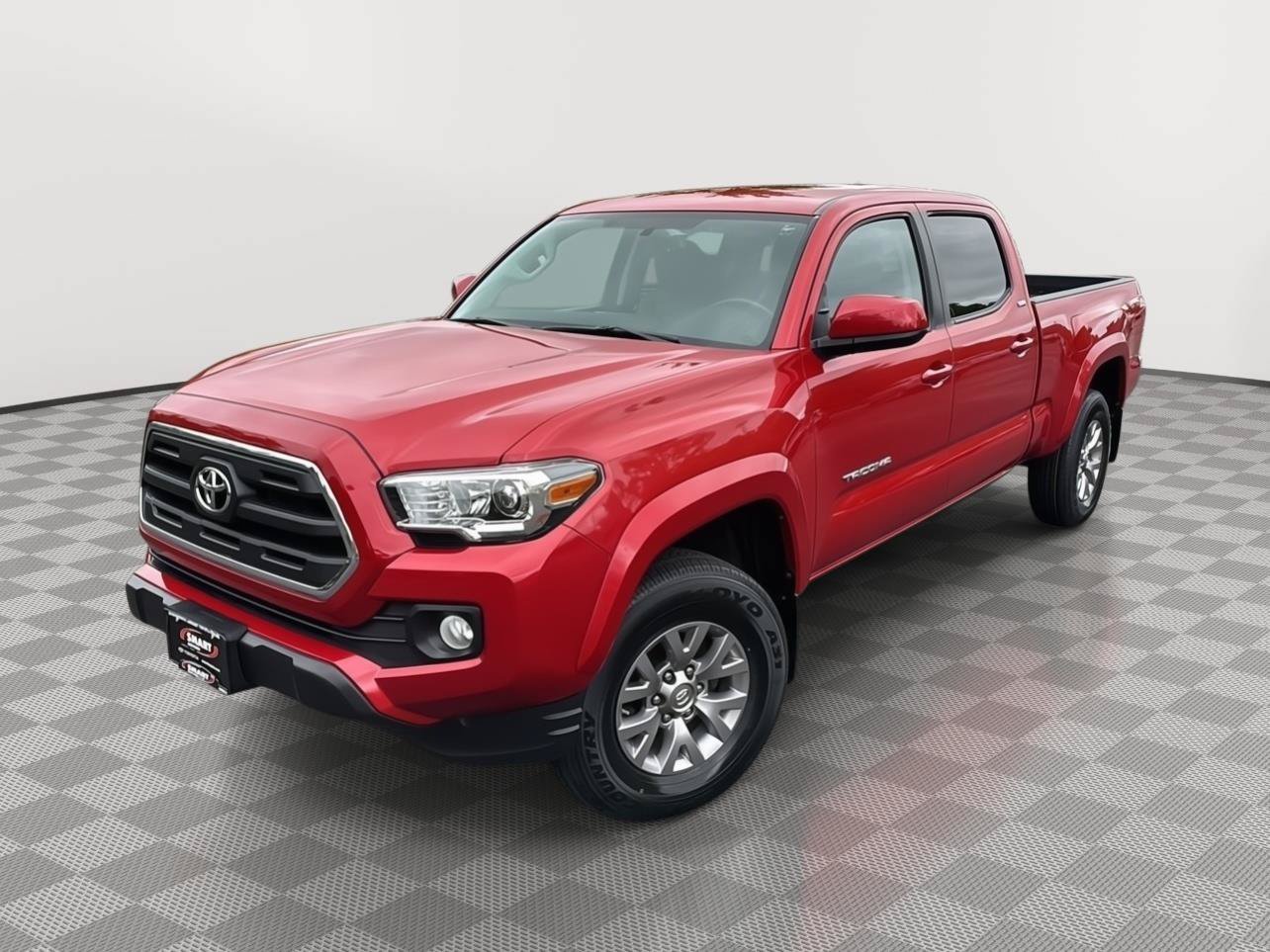 Used 2016 Toyota Tacoma SR5 w/ SR5 Appearance Package (SN) AWD/4WD image 1
