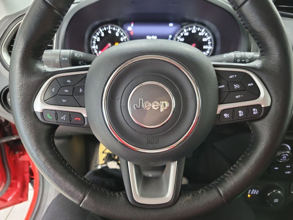 Used 2023 Jeep Renegade Limited w/ Limited Elite Group image 4