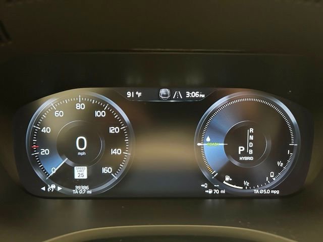 Used 2018 Volvo XC60 T8 Inscription image 33