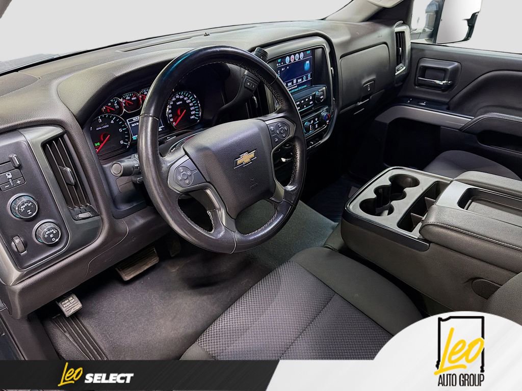 Used 2019 Chevrolet Silverado 1500 LT w/ All Star Edition image 9