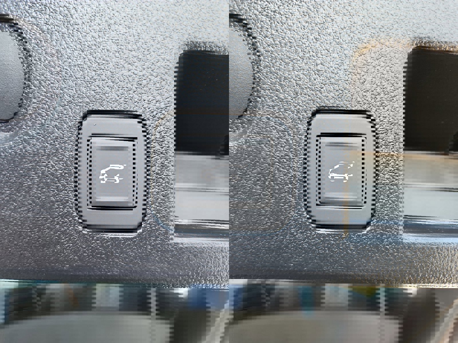 New 2026 GMC Terrain Elevation w/ Elevation Premium Package image 24