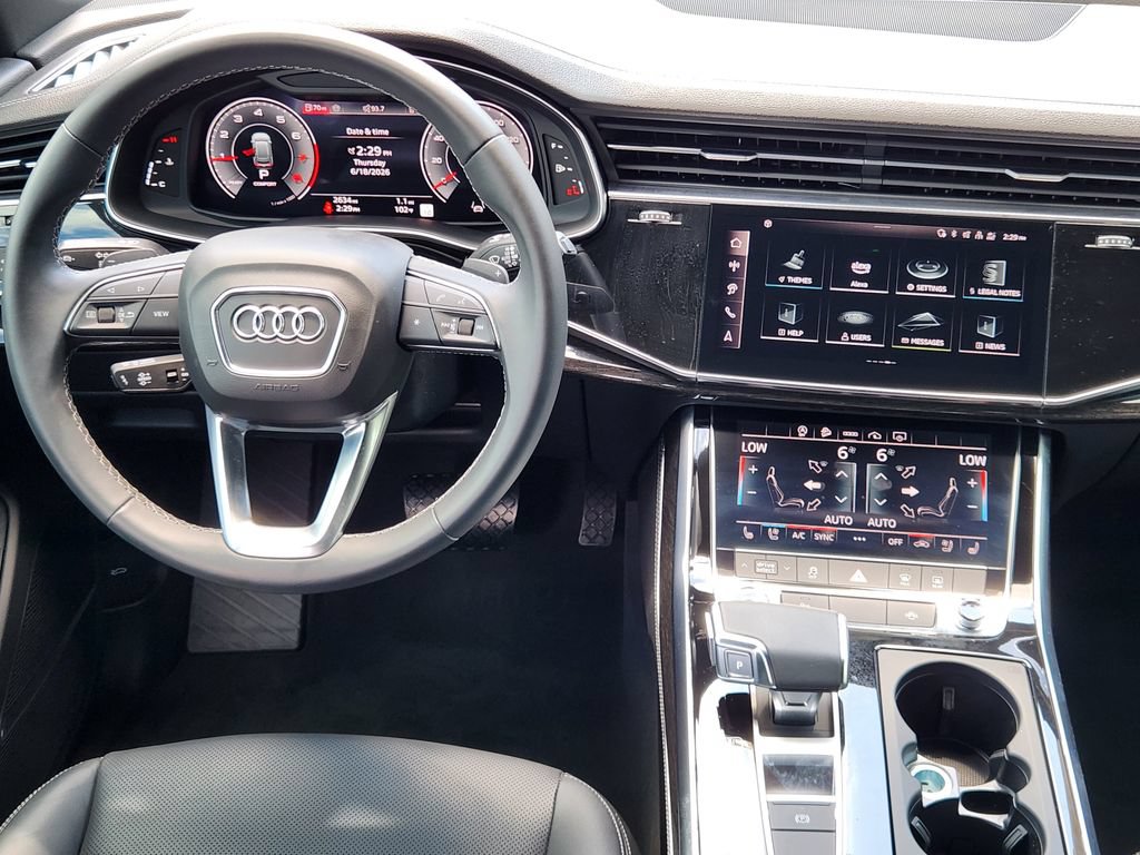 Certified 2024 Audi Q8 Premium Plus w/ Premium Plus Package AWD/4WD image 32