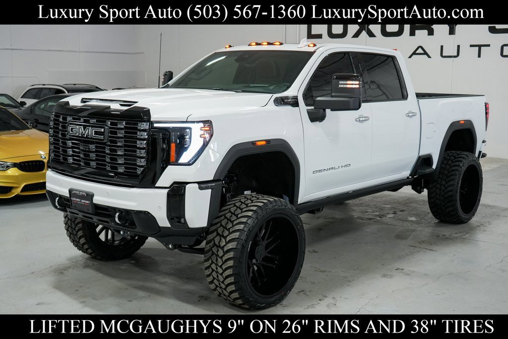 Used 2026 GMC Sierra 2500 Denali Ultimate image 1