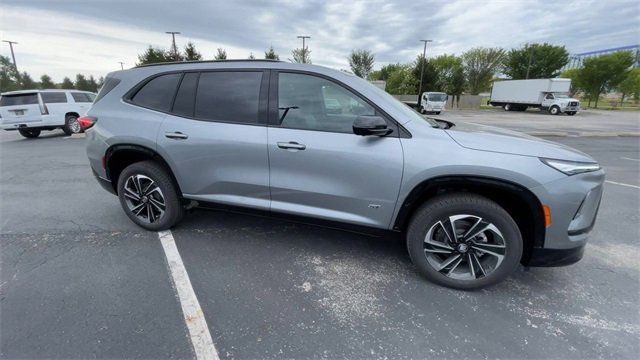 New 2026 Buick Enclave Sport Touring w/ Power Package image 3