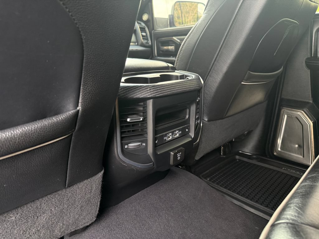 Used 2021 RAM 2500 Limited AWD/4WD image 38