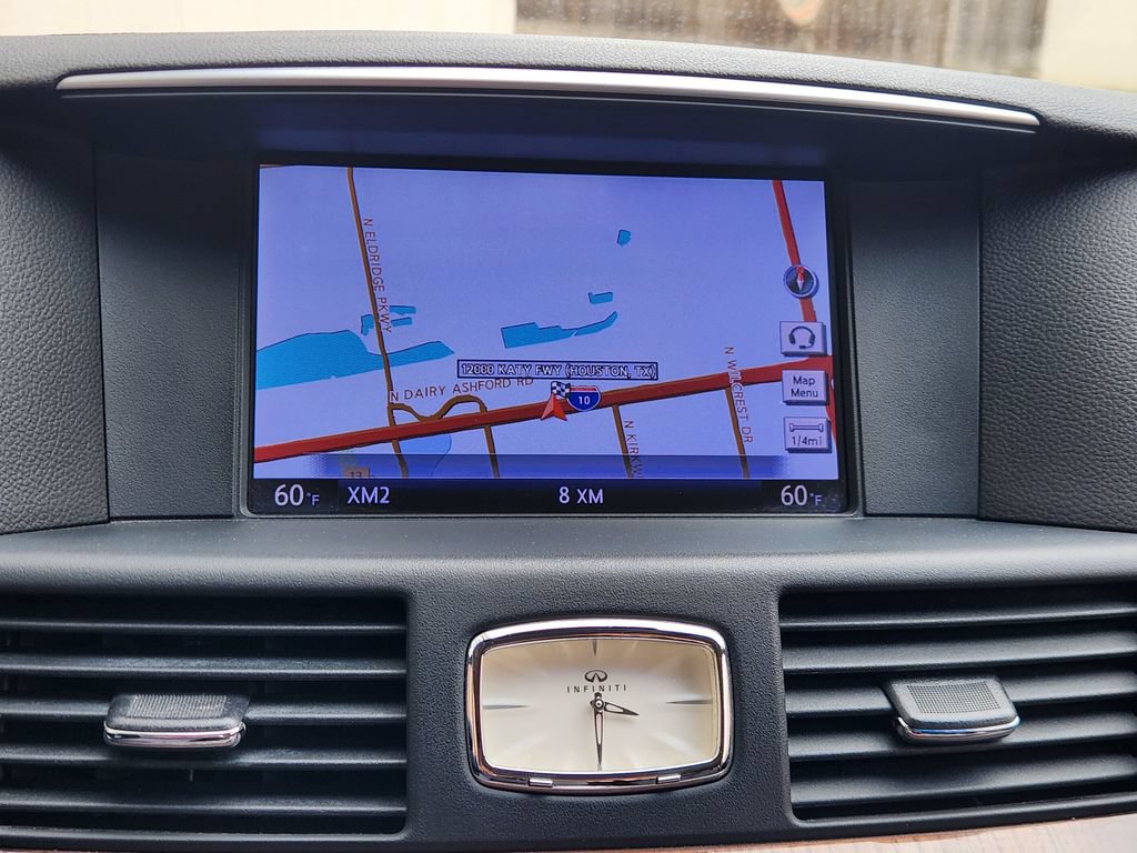 Used 2013 INFINITI M37 w/ Premium Pkg RWD image 16