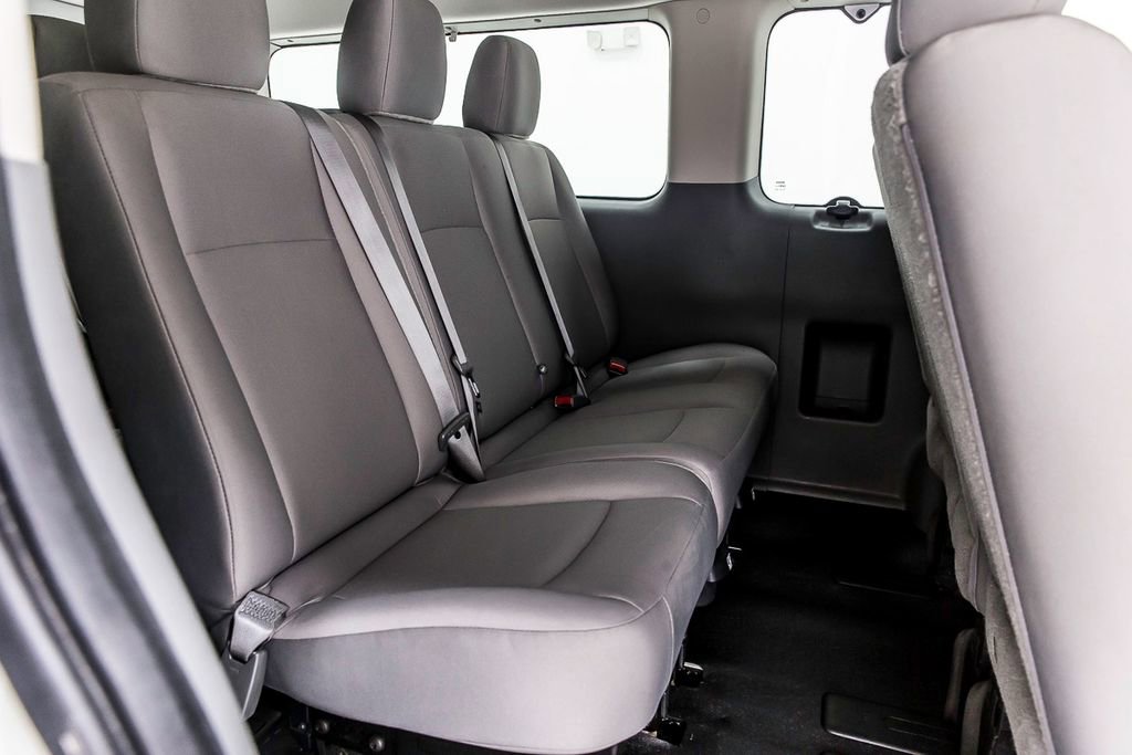 Used 2020 Nissan NV 3500 S RWD image 31