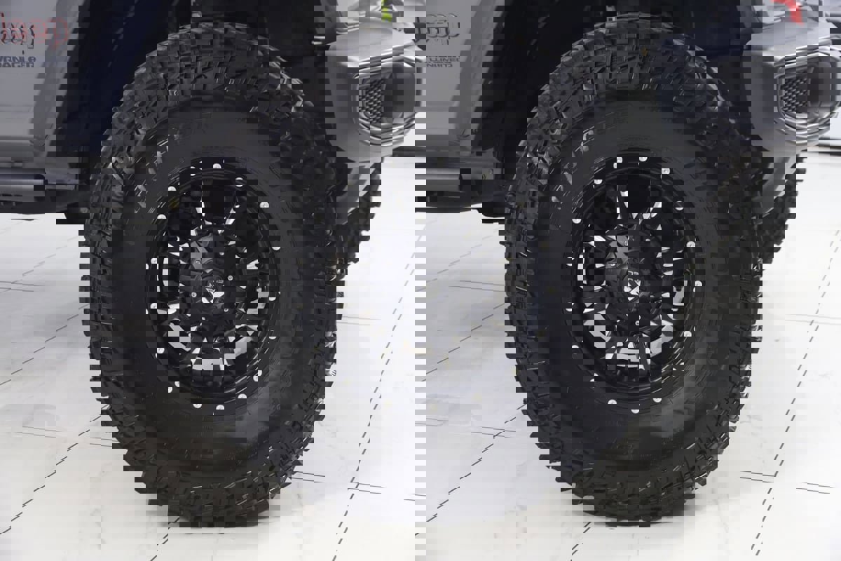 Used 2021 Jeep Wrangler Unlimited Rubicon w/ Safety Group image 15