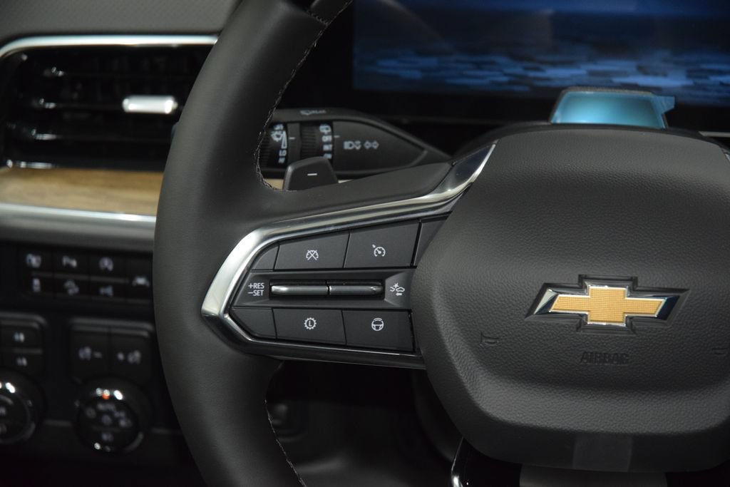 New 2026 Chevrolet Suburban High Country AWD/4WD image 37