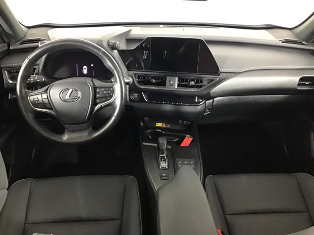 Used 2025 Lexus UX 300h AWD image 13