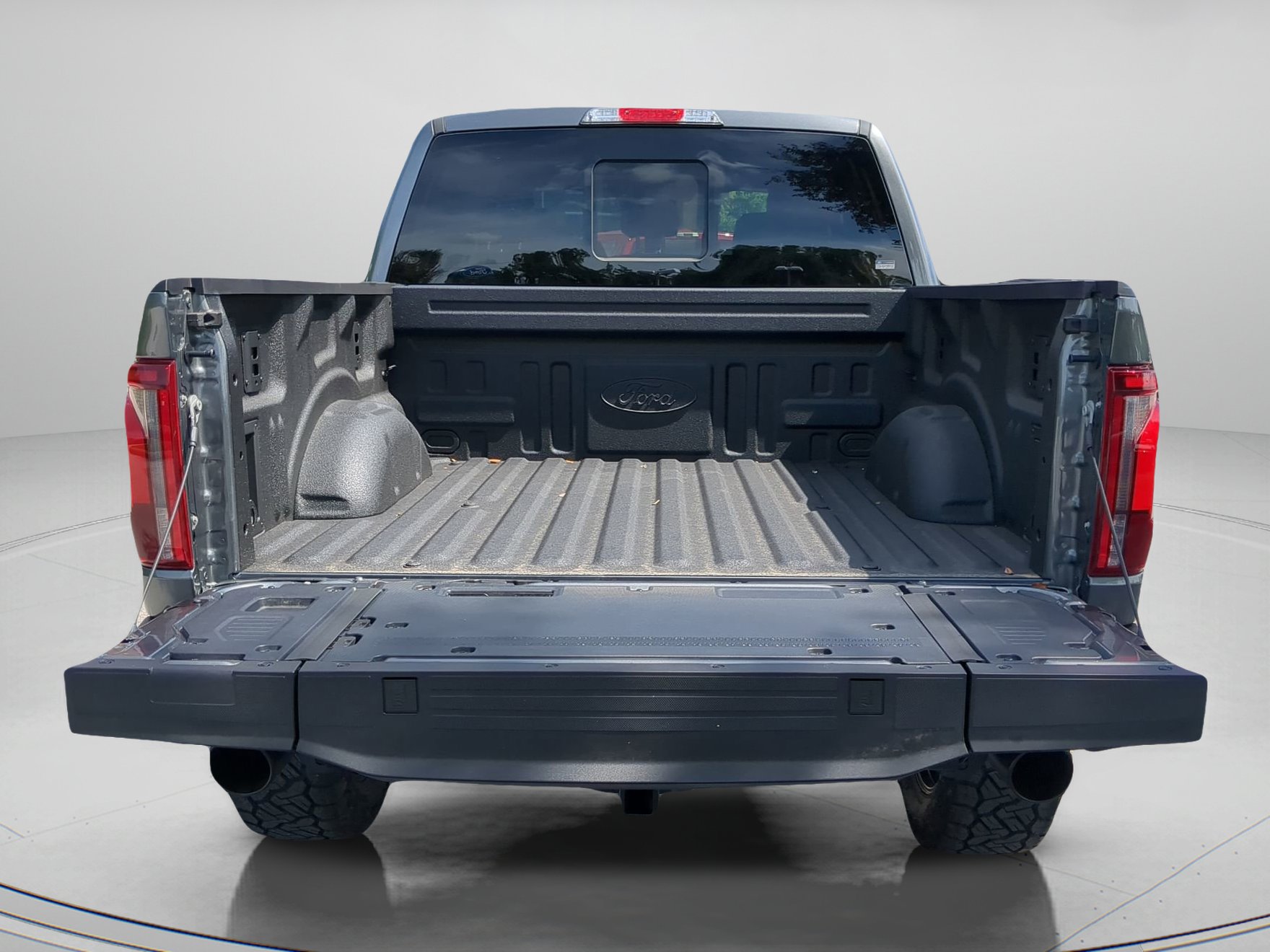 New 2025 Ford F150 Lariat w/ Equipment Group 502A High image 41