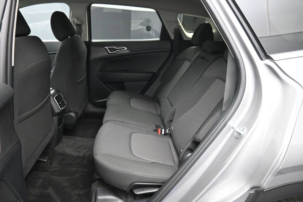 Certified 2025 Kia Sportage LX FWD image 20