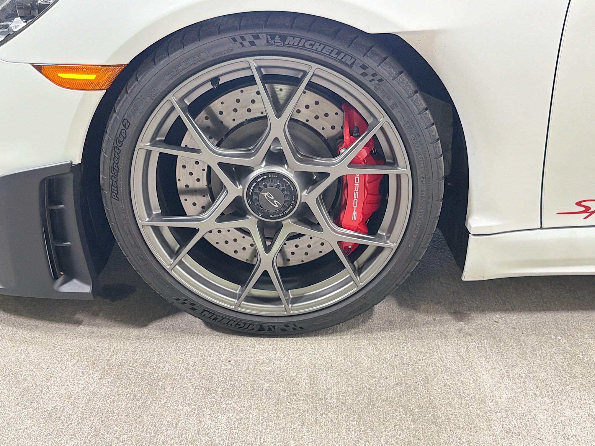 Certified 2024 Porsche 718 Boxster Spyder RS RWD image 38