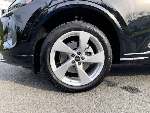 New 2026 Audi Q5 Premium Plus AWD/4WD image 13