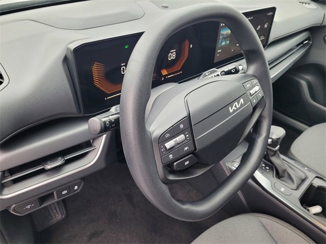 Used 2025 Kia K4 LXS image 22