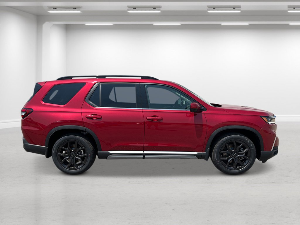 New 2025 Honda Pilot Touring image 2