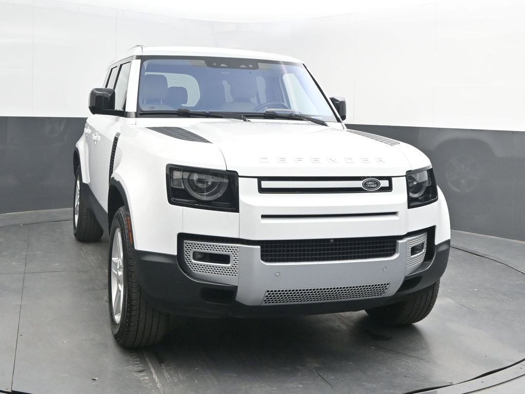 Used 2021 Land Rover Defender 110 SE image 10