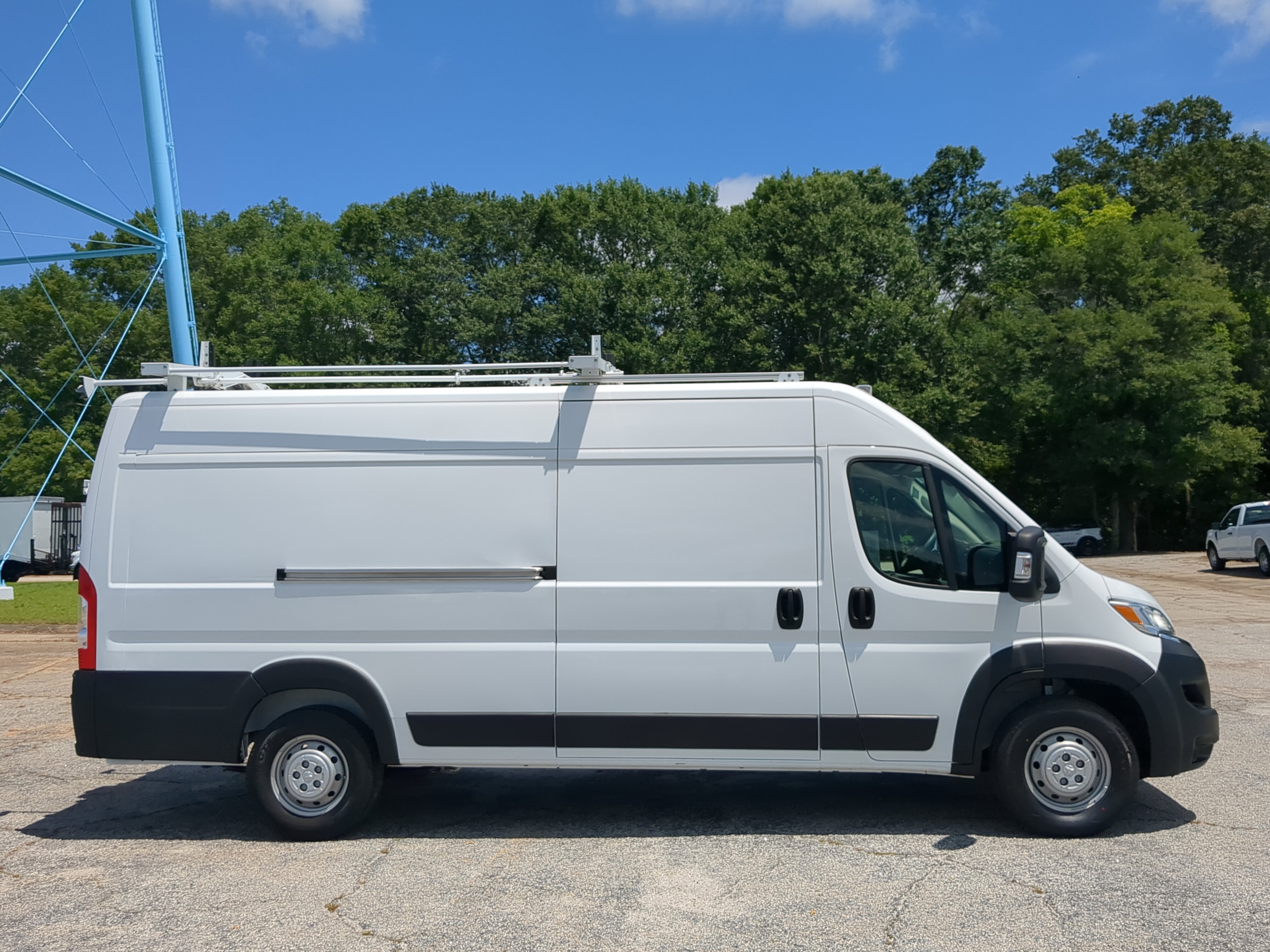 Used 2023 RAM ProMaster 3500 w/ Convenience Group FWD video 2