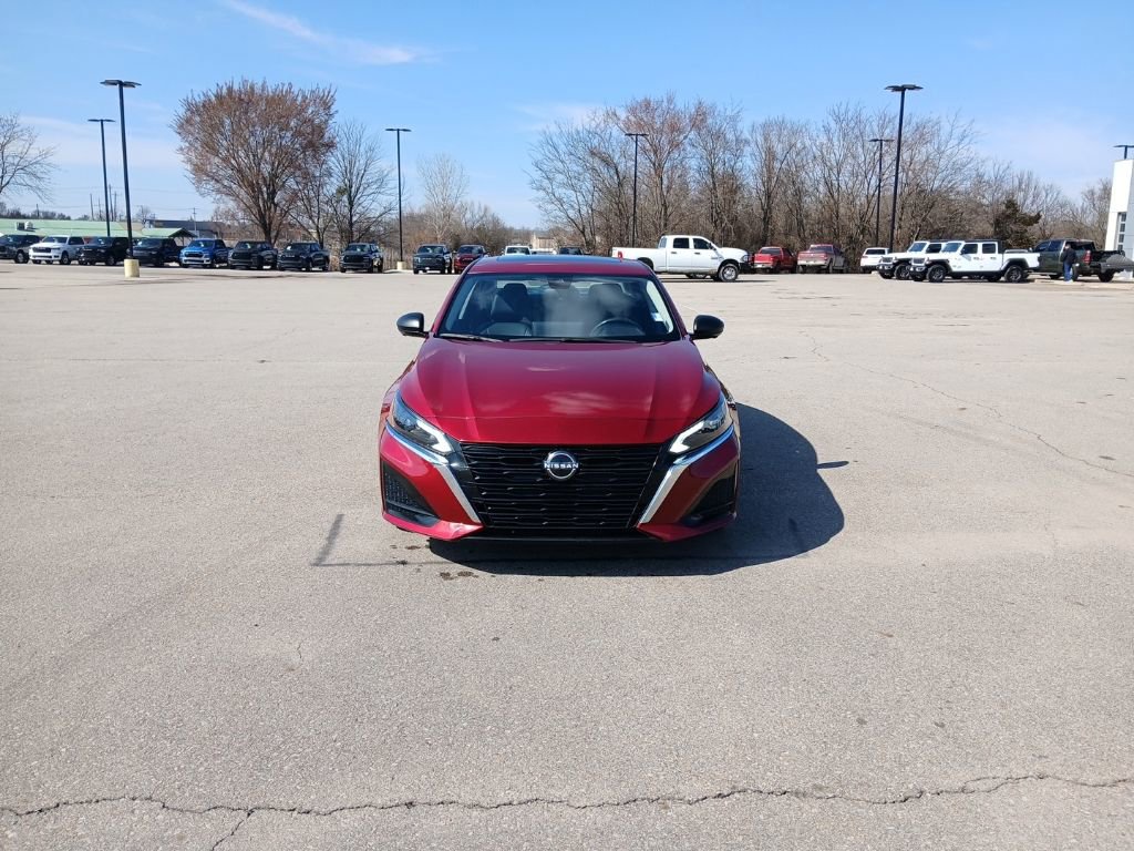 Used 2023 Nissan Altima 2.5 SL video 2