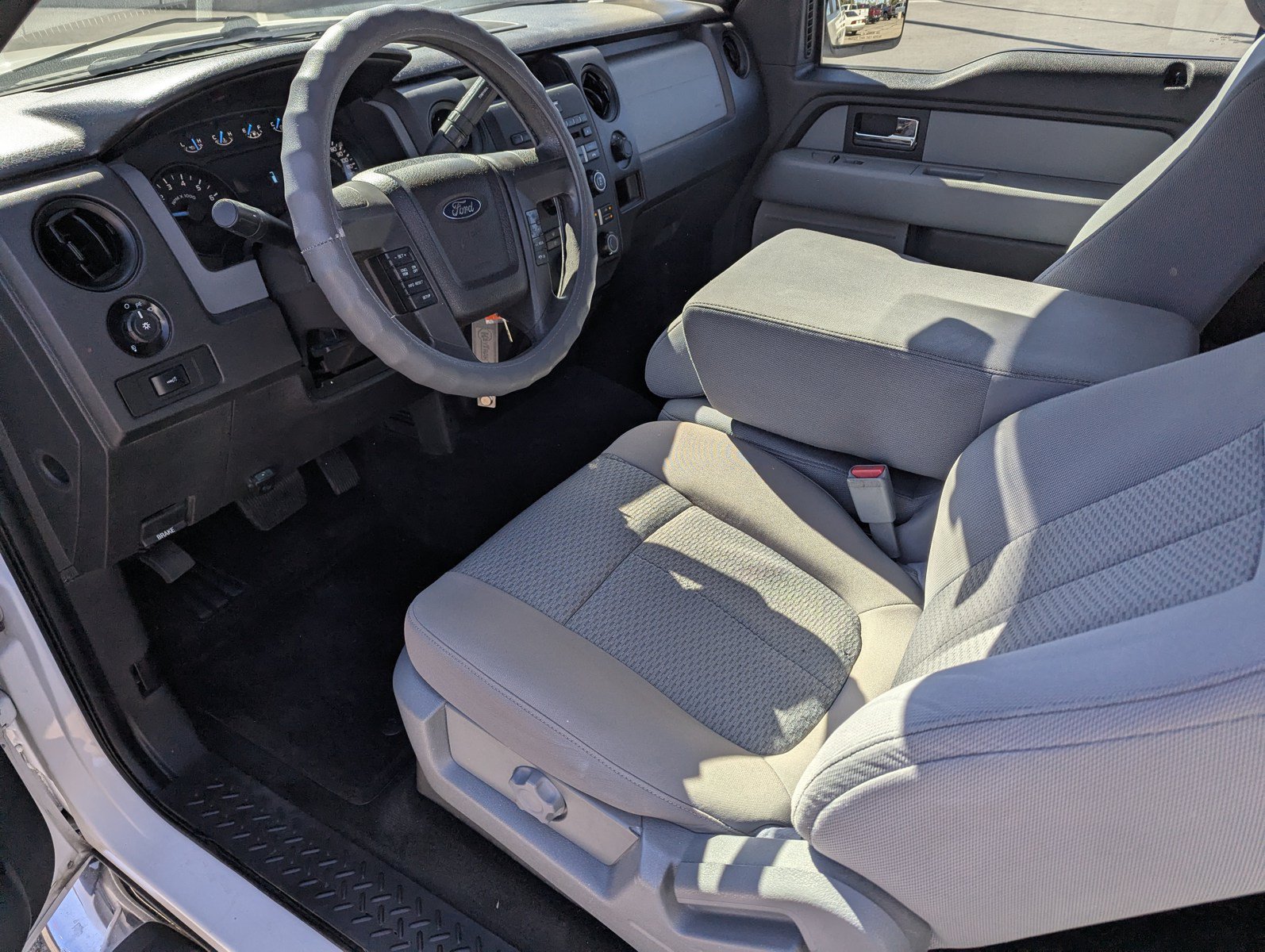 Used 2013 Ford F150 STX w/ Mid Equipment Group RWD image 10