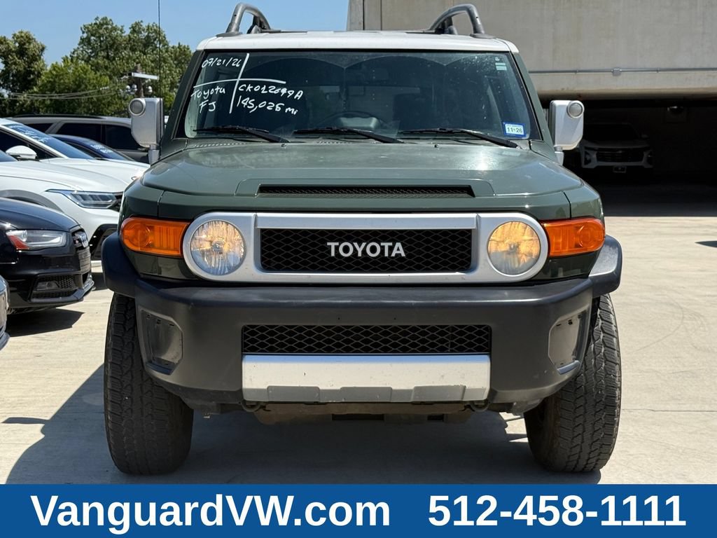 Used 2012 Toyota FJ Cruiser 2WD w/ Upgrade Pkg image 7