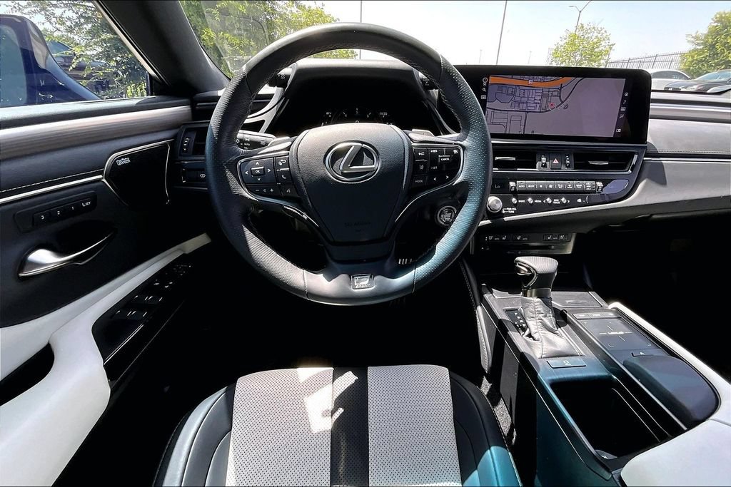 Used 2022 Lexus ES 350 F Sport FWD image 6
