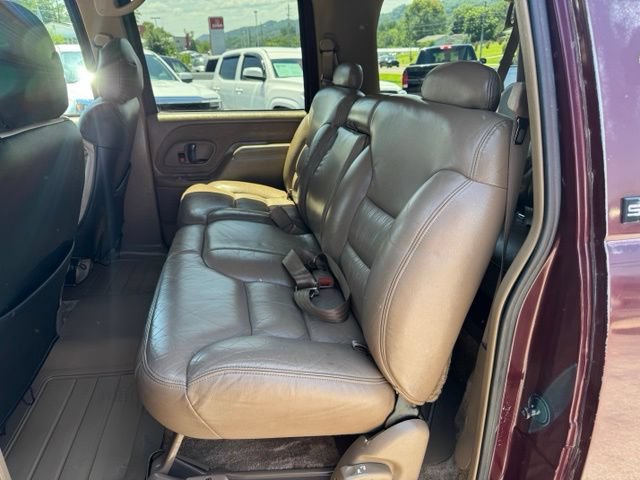 Used 1995 GMC Suburban 2500 AWD/4WD image 12