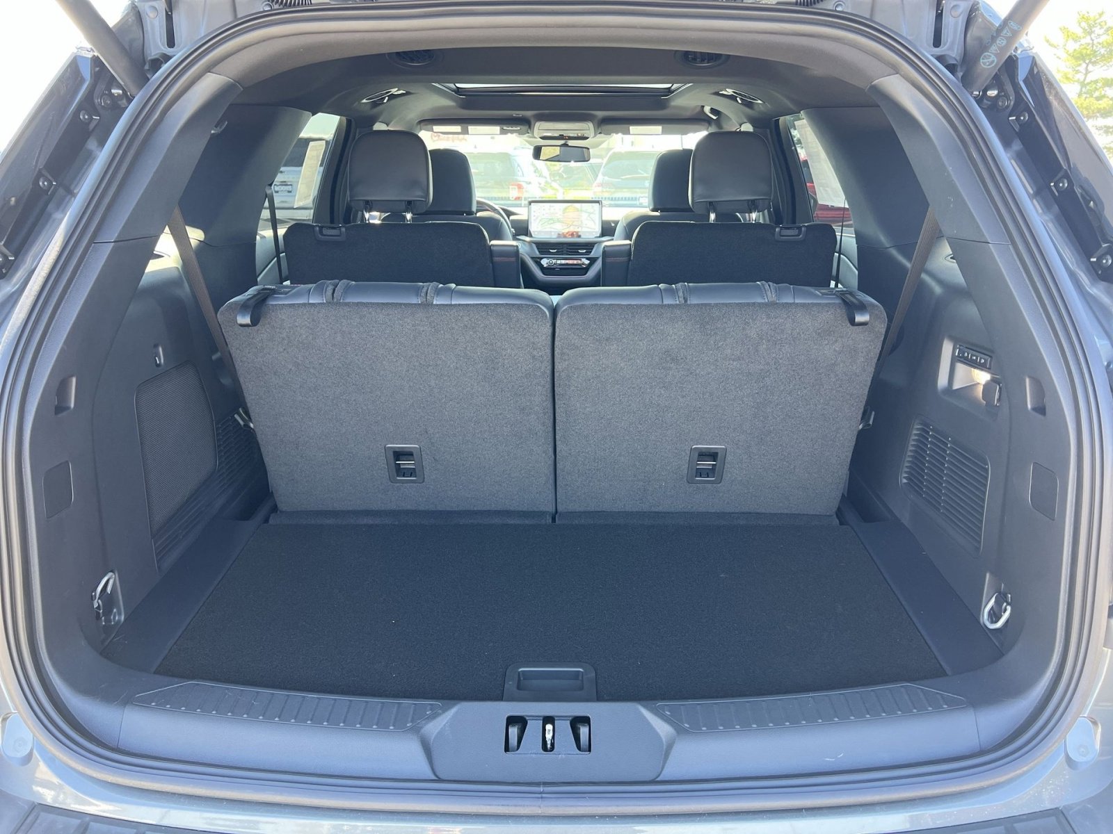 New 2026 Ford Explorer ST image 27