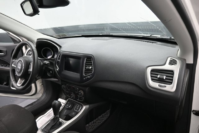 Used 2021 Jeep Compass Sport AWD/4WD image 15