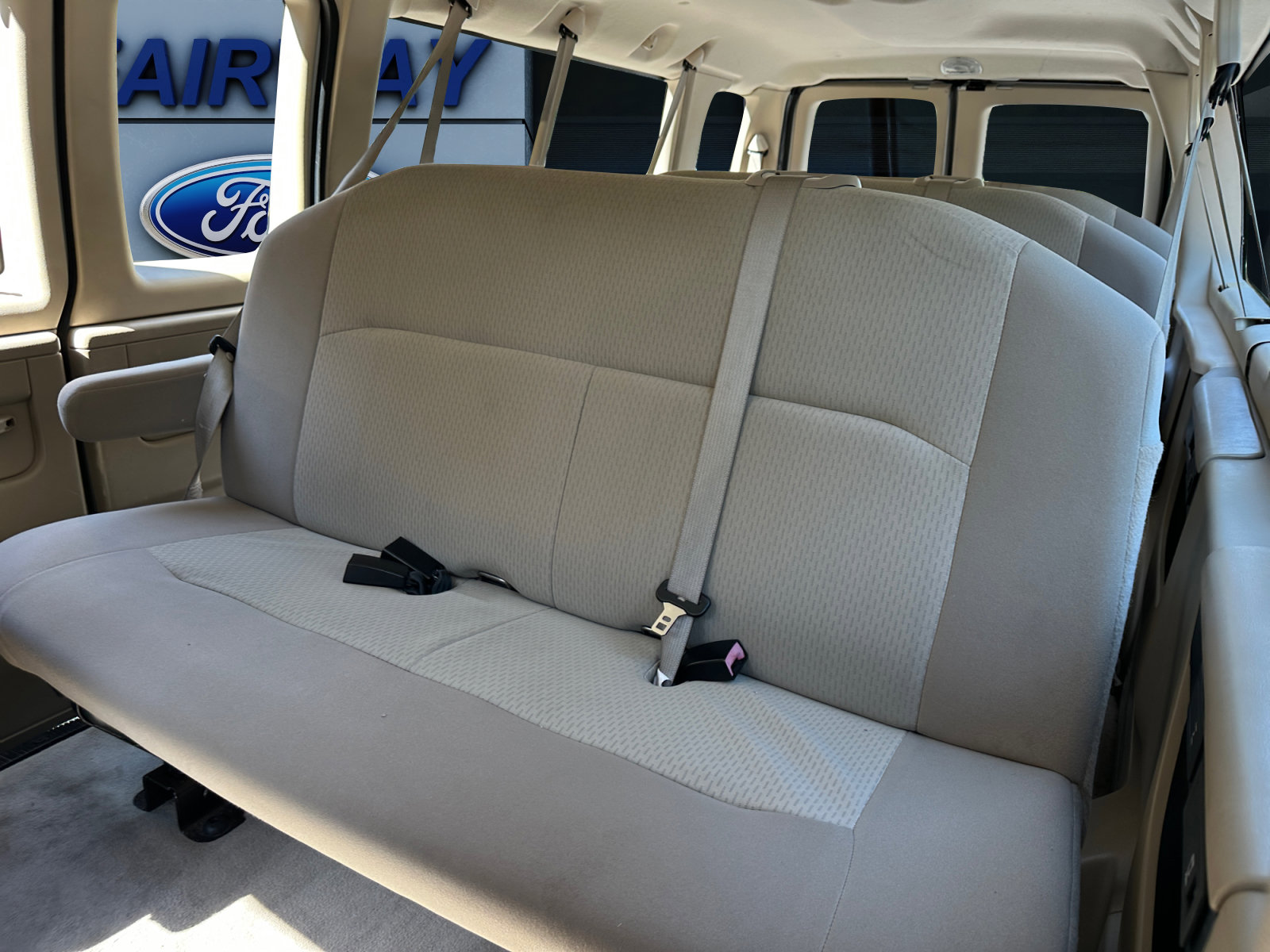 Used 2011 Ford E-350 and Econoline 350 Extended Wagon Super Duty RWD image 13