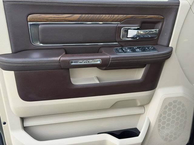 Used 2015 RAM 3500 Laramie Longhorn w/ Convenience Group AWD/4WD image 6