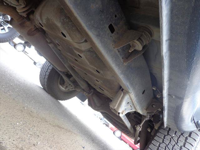 Used 1997 Toyota Land Cruiser w/ Leather Trim Pkg AWD/4WD image 17