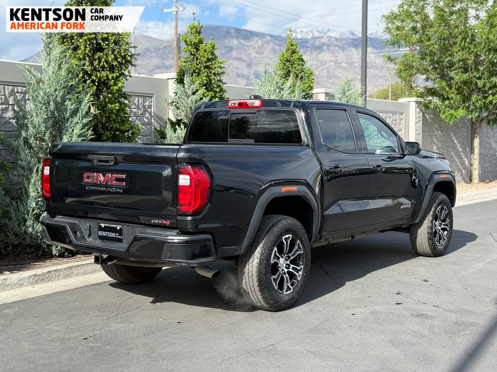 Used 2023 GMC Canyon AT4 w/ AT4 Premium Package AWD/4WD image 8