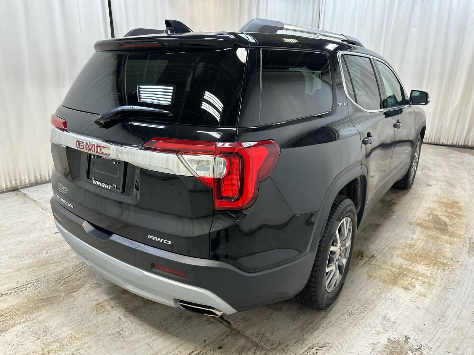 Certified 2021 GMC Acadia SLT w/ Premium Package image 12